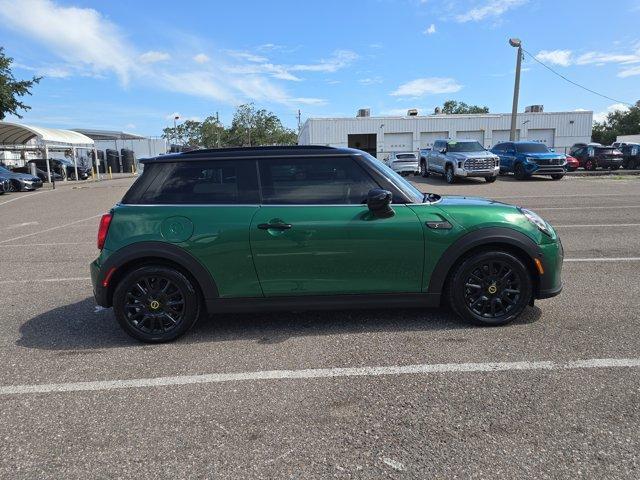 Photo of 2023 British Racing Green MINI SE Hardtop