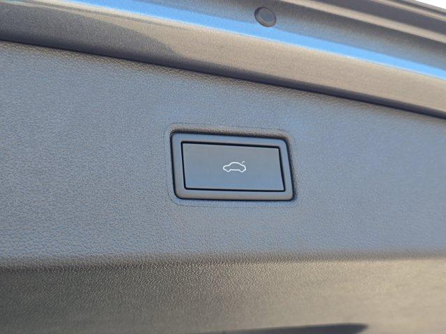 Photo of 2024 Platinum Gray Metallic Volkswagen Tiguan