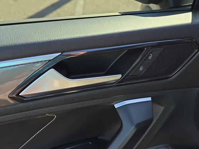 Photo of 2024 Platinum Gray Metallic Volkswagen Tiguan