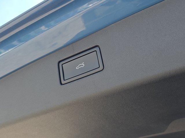 Photo of 2025 Monterey Blue Pearl Volkswagen Tiguan