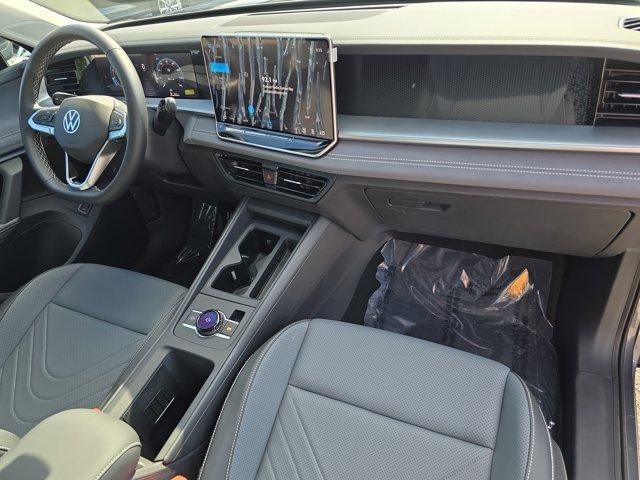 Photo of 2025 Platinum Gray Metallic Volkswagen Tiguan