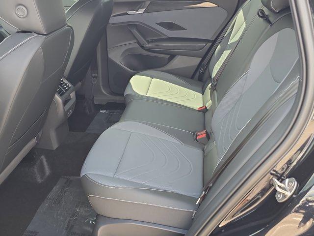 Photo of 2025 Deep Black Pearl Effect Volkswagen Tiguan