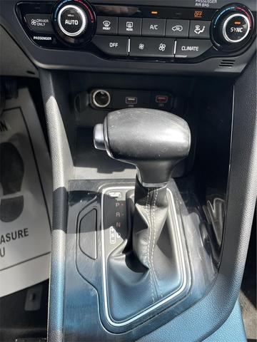 Photo of 2020 Aurora Black Pearl Kia Niro