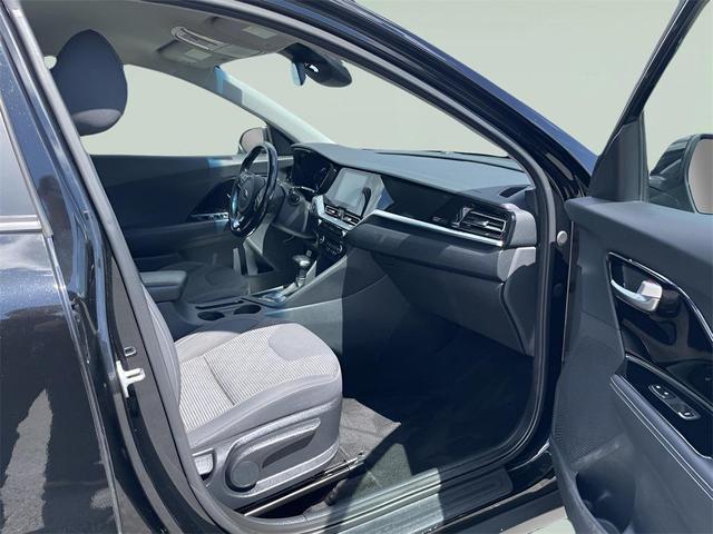 Photo of 2020 Aurora Black Pearl Kia Niro