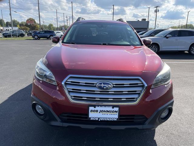 Photo of 2017 Venetian Red Pearl Subaru Outback