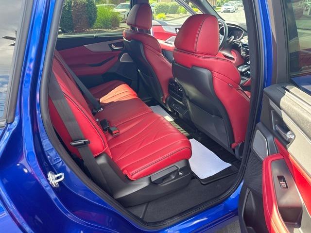 Photo of 2025 Apex Blue Pearl Acura MDX