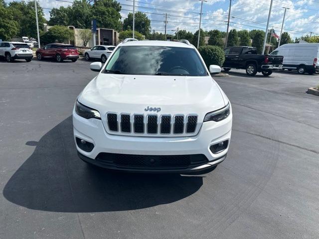 Photo of 2021 Bright White Clearcoat Jeep Cherokee
