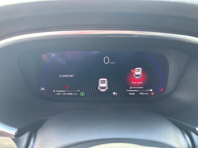 Photo of 2024 Gray Acura MDX