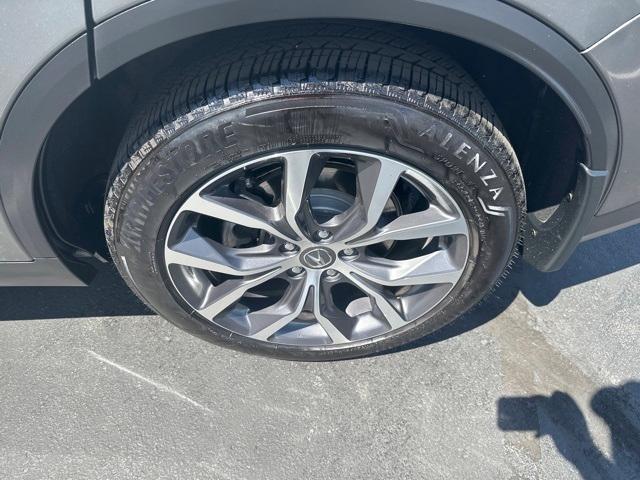 Photo of 2024 Gray Acura MDX
