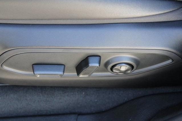 Photo of 2025 Silver Zynith Jeep Grand Cherokee