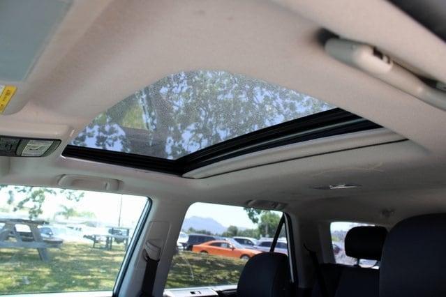 Photo of 2022 White Toyota 4Runner
