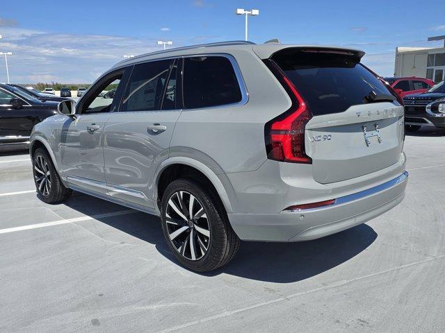 Photo of 2026 Metallic Volvo XC90