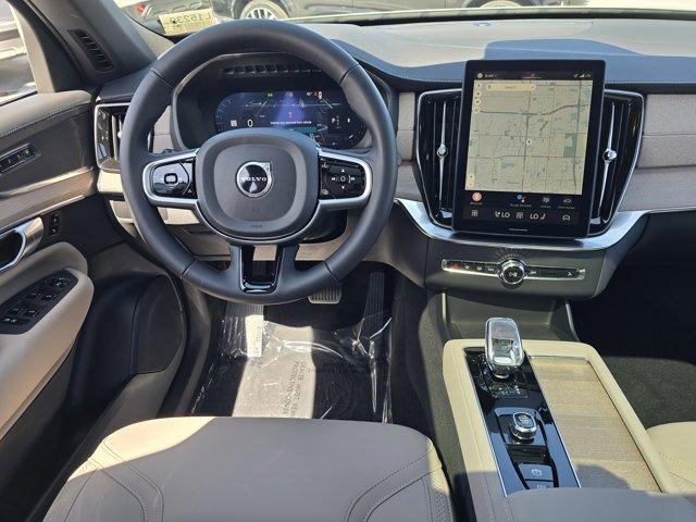Photo of 2026 Metallic Volvo XC90