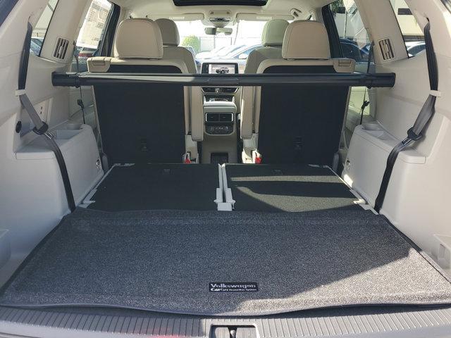 Photo of 2026 Avocado Green Pearl Volkswagen Atlas