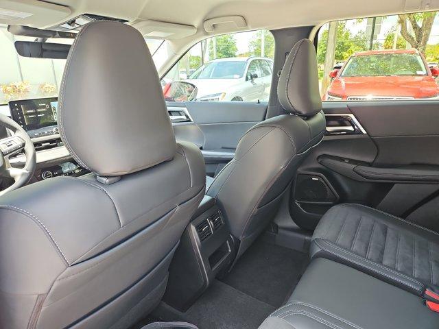 Photo of 2025 Diamond Red Mitsubishi Outlander