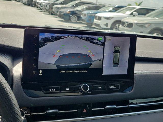 Photo of 2025 Black Diamond Mitsubishi Outlander