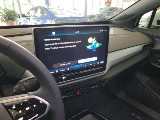 Photo of 2025 Pure White Volkswagen ID.4