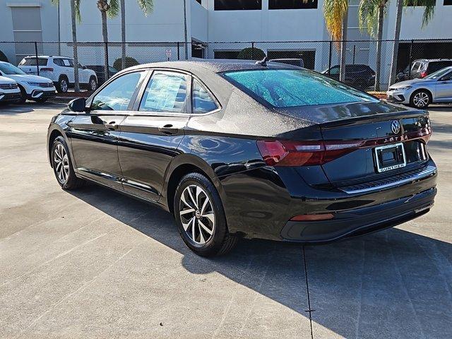 Photo of 2025 Deep Black Pearl Effect Volkswagen Jetta