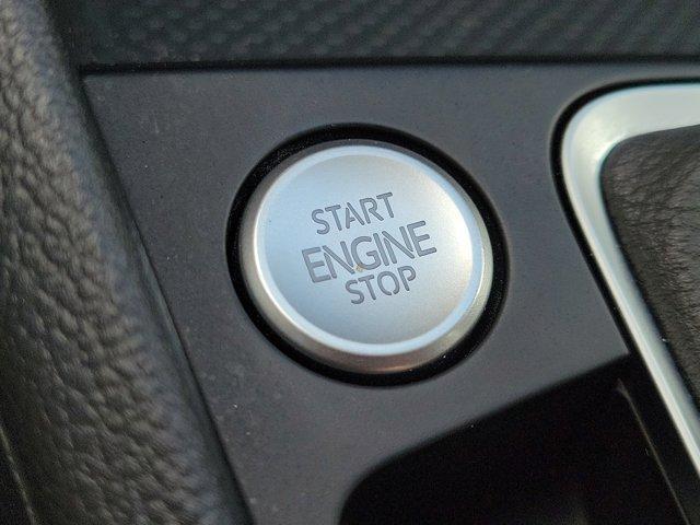 Photo of 2025 Kings Red Metallic Volkswagen Jetta