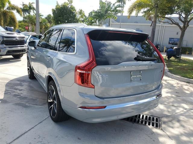 Photo of 2025 Vapour Gray Volvo XC90