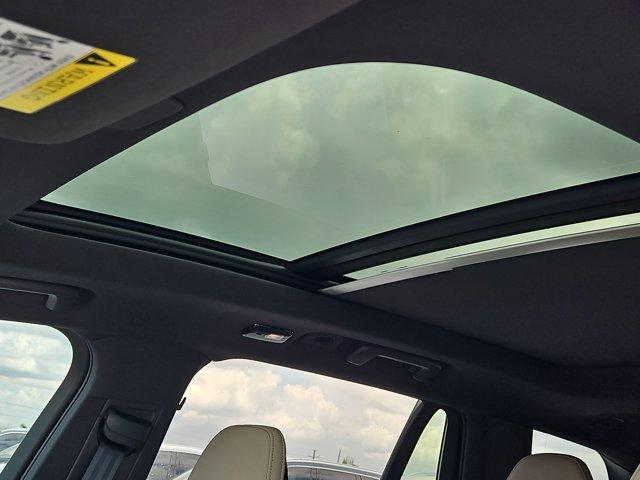 Photo of 2026 Silver Volvo XC90