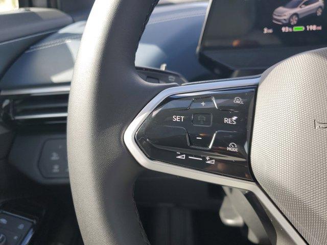 Photo of 2025 Deep Black Pearl Effect Volkswagen ID.4