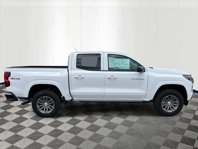 Photo of 2025 Summit White Chevrolet Colorado