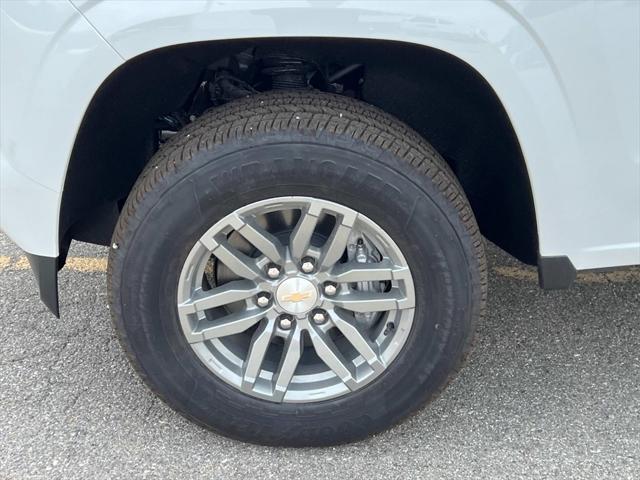 Photo of 2025 Summit White Chevrolet Colorado