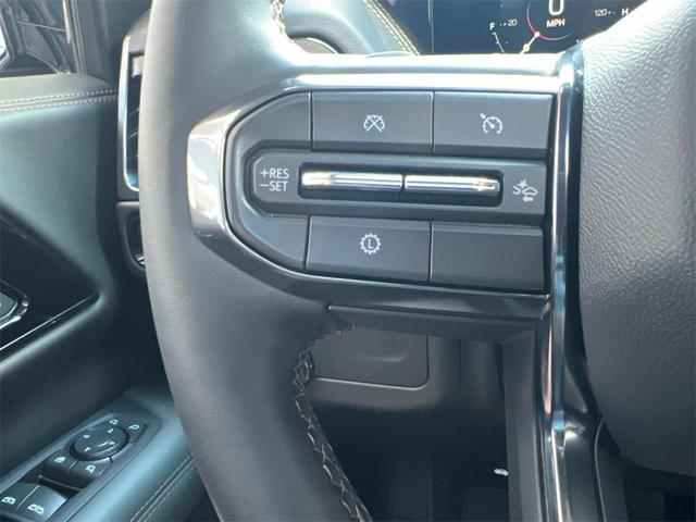 Photo of 2025 Onyx Black GMC Yukon