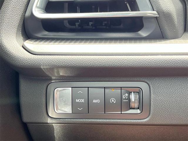 Photo of 2025 Sterling Gray Metallic Chevrolet Traverse