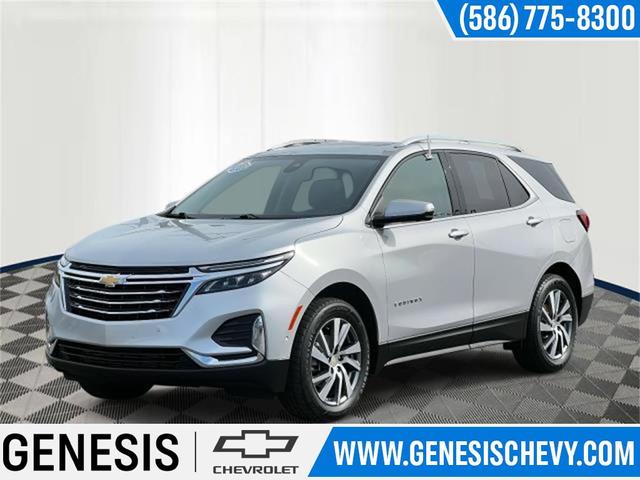 Photo of 2022 Silver Ice Metallic Chevrolet Equinox