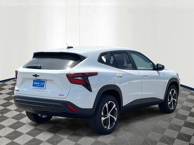 Photo of 2025 Summit White Chevrolet Trax