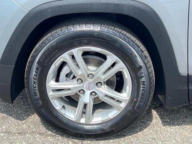 Photo of 2022 Crimson Metallic Chevrolet Trailblazer
