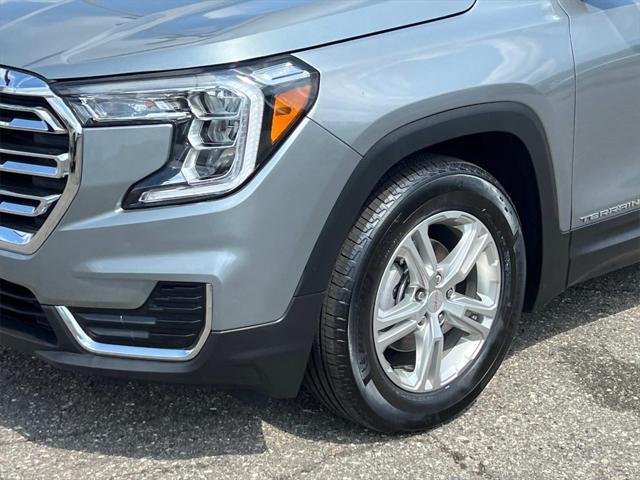 Photo of 2022 Crimson Metallic Chevrolet Trailblazer