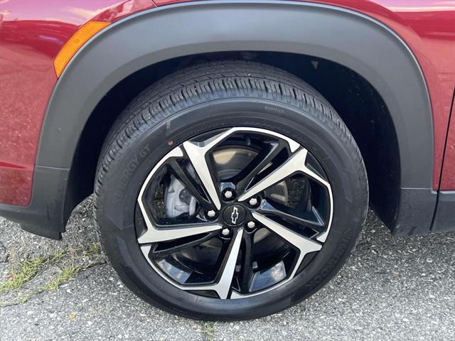 Photo of 2022 Crimson Metallic Chevrolet Trailblazer
