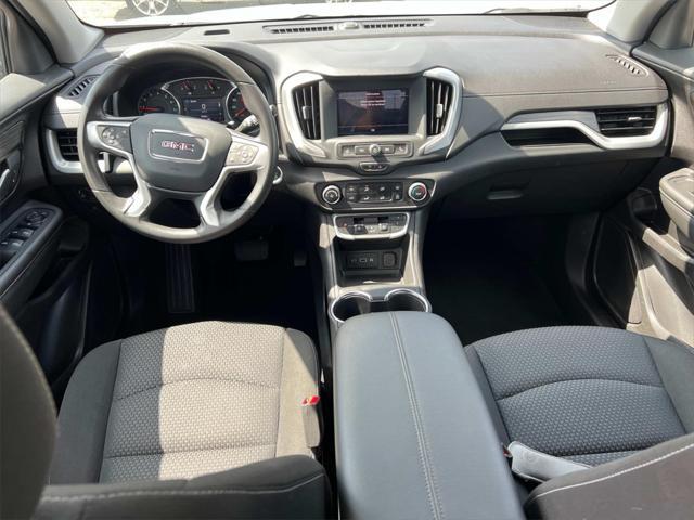 Photo of 2022 Crimson Metallic Chevrolet Trailblazer