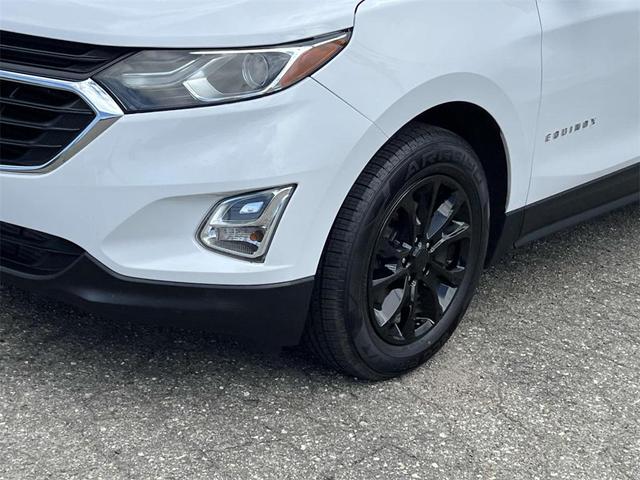 Photo of 2019 Summit White Chevrolet Equinox