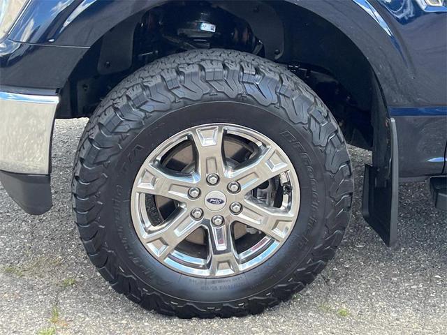 Photo of 2022 Blue Ford F-150