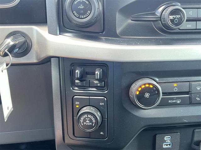 Photo of 2022 Blue Ford F-150