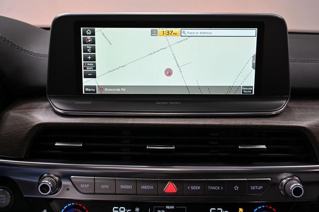 Photo of 2021 Snow White Pearl Kia Telluride