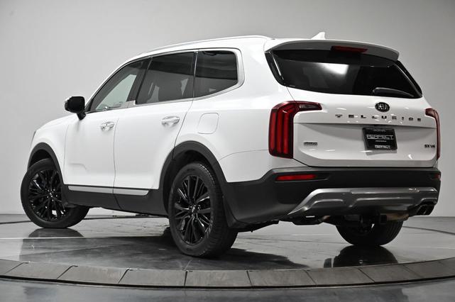 Photo of 2021 Snow White Pearl Kia Telluride