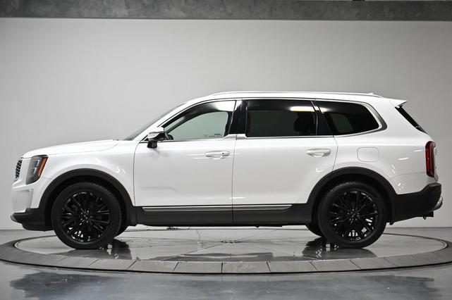 Photo of 2021 Snow White Pearl Kia Telluride