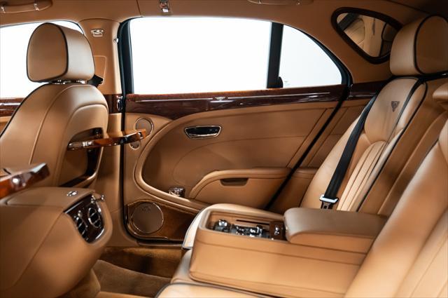 Photo of 2012 Beluga Solid Bentley Mulsanne