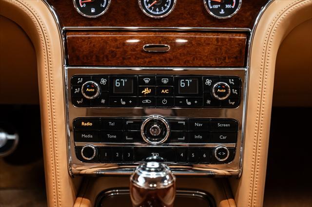 Photo of 2012 Beluga Solid Bentley Mulsanne