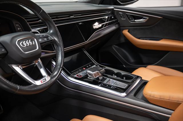 Photo of 2021 Galaxy Blue Metallic Audi RS Q8