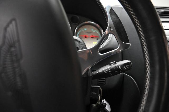 Photo of 2006 Onyx Black Aston Martin V12 Vanquish