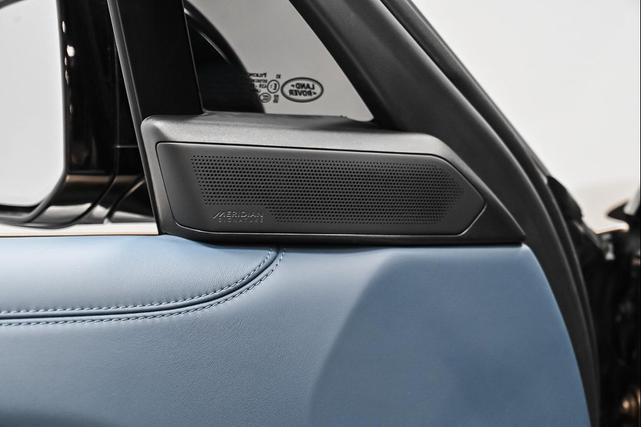 Photo of 2023 Satin Bronze Land Rover Range Rover