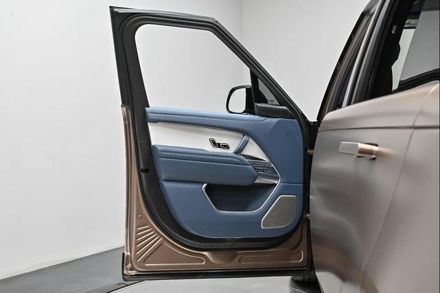 Photo of 2023 Satin Bronze Land Rover Range Rover
