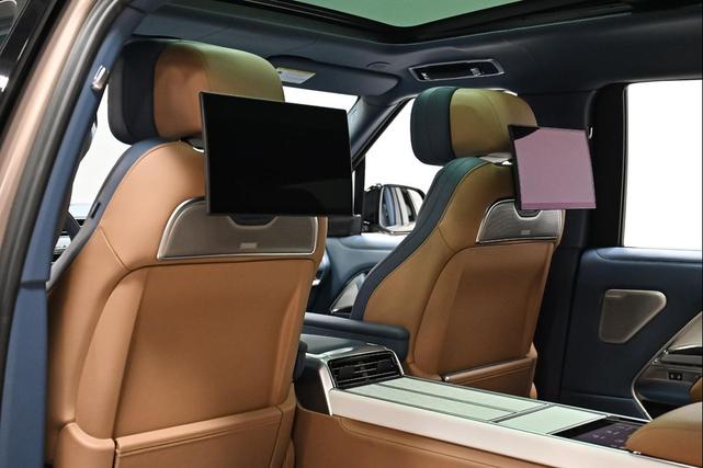 Photo of 2023 Satin Bronze Land Rover Range Rover