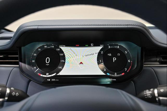 Photo of 2023 Satin Bronze Land Rover Range Rover